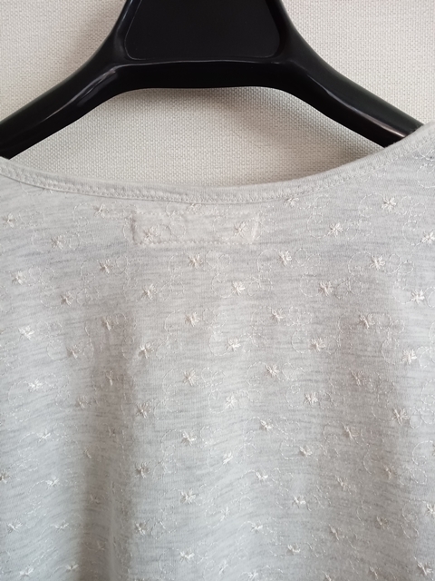 カットソー 刺繍 レース Lui Janne ルイ・ジャンヌ 長袖 Tシャツ 小花模様 ロングスリーブ ライトグレー Lサイズ_画像4