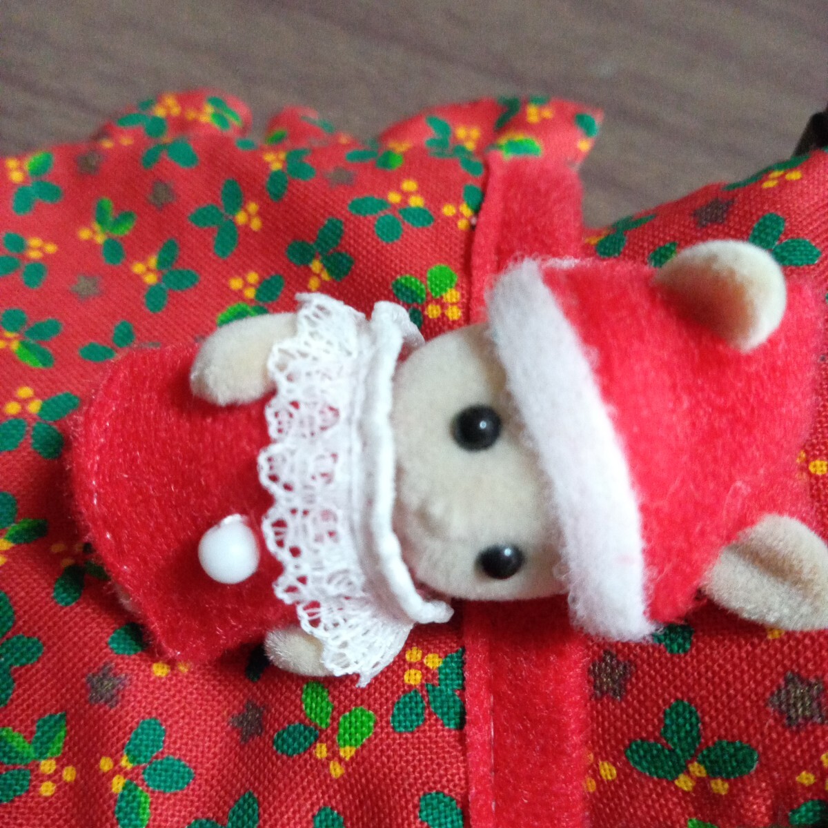 クリスマスベッドセット アイボリーウサギの赤ちゃんサンタ シルバニア_画像2