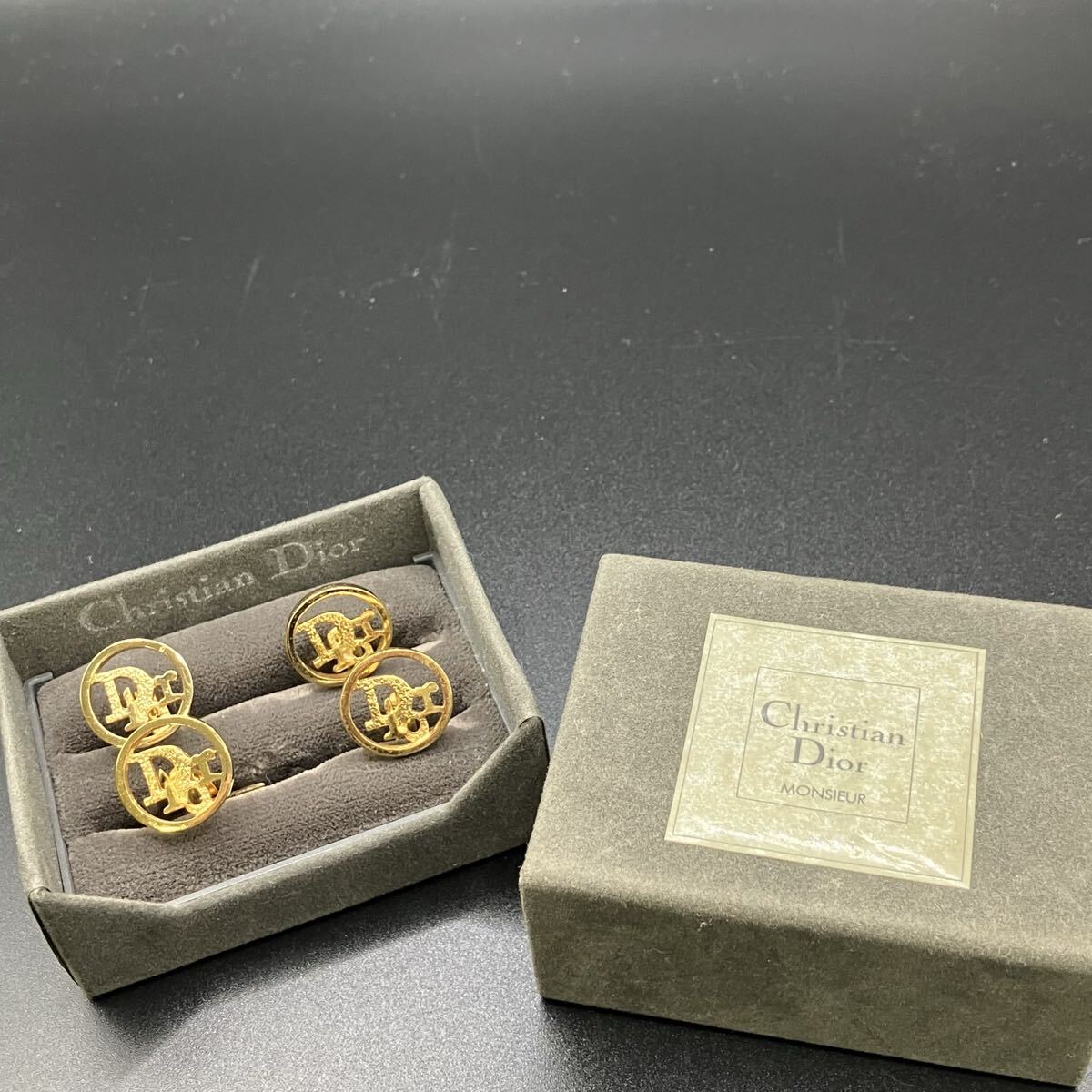 12 EN Christian Dior булавка для галстука запонки кнопка комплект Gold 4 шт. комплект Logo с футляром Christian Dior