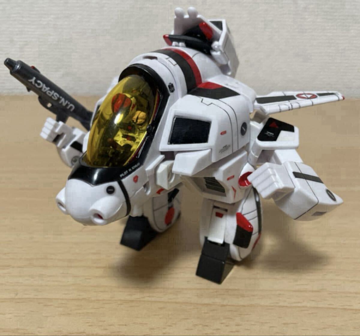 超時空要塞マクロス　VF-1S ストライクバルキリー　ハイコンパクトモデル