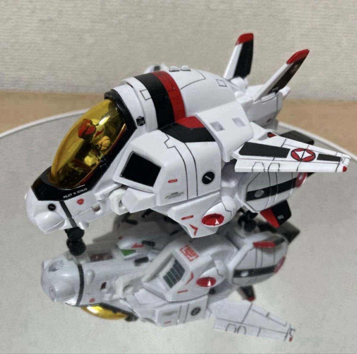 超時空要塞マクロス　VF-1S ストライクバルキリー　ハイコンパクトモデル