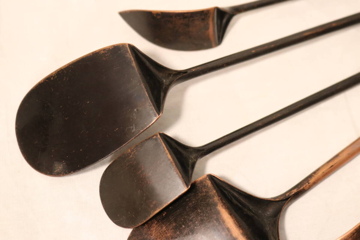 銅製 燻し灰匙 五本組 茶道具 茶会席 表千家 裏千家 茶懐石 茶事 風炉 炭手前_画像9