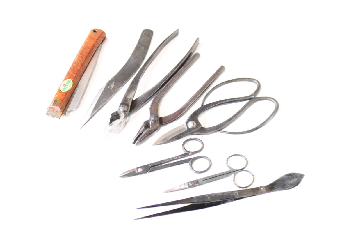 盆栽用具8点セット 鋸、曲り接木小刀、ペンチ、小枝切り鋏、ピンセットなど_画像1