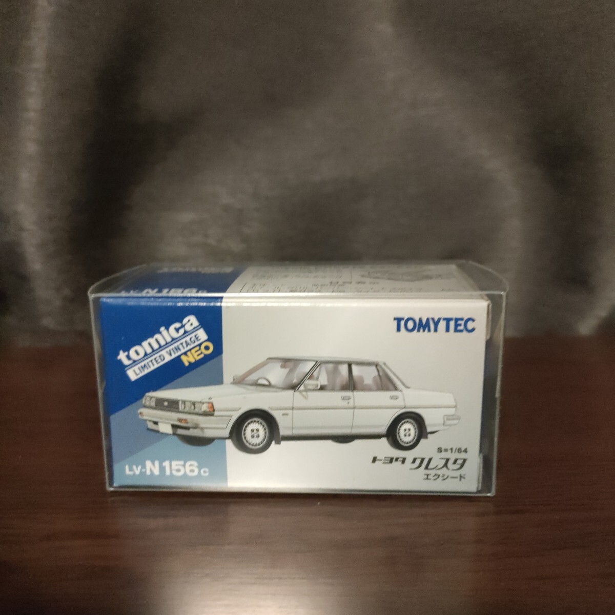 トミカリミテッドヴィンテージネオ LV-N156c トヨタ クレスタ エクシード （白） 85年式_画像1
