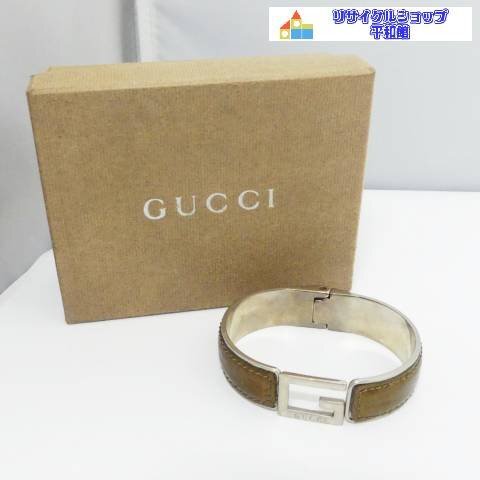 グッチ　GUCCI　バングル　ブランドアクセサリー　箱付き　_画像1