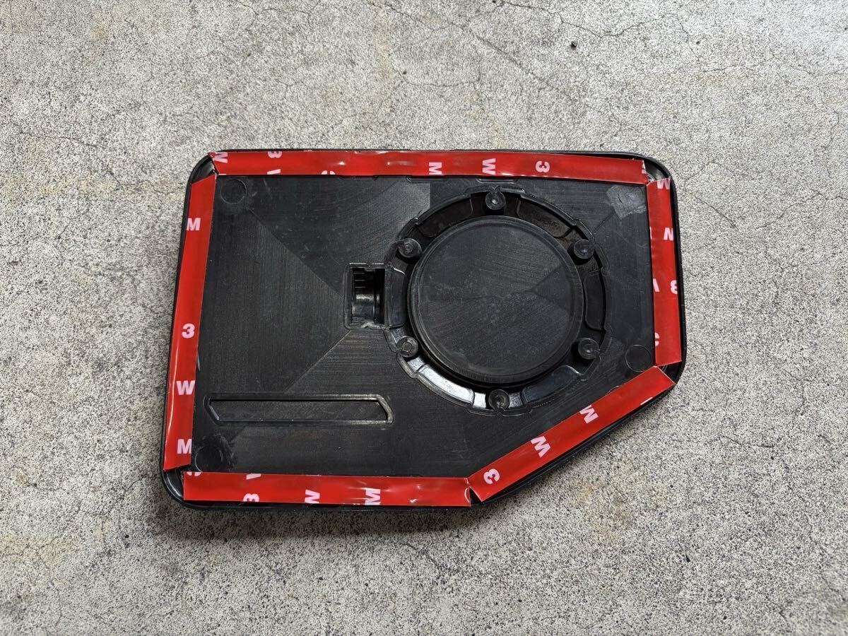 　【チッピング塗装】ジムニー シエラ JB64 JB74 フューエルカバー 給油口カバー_画像4