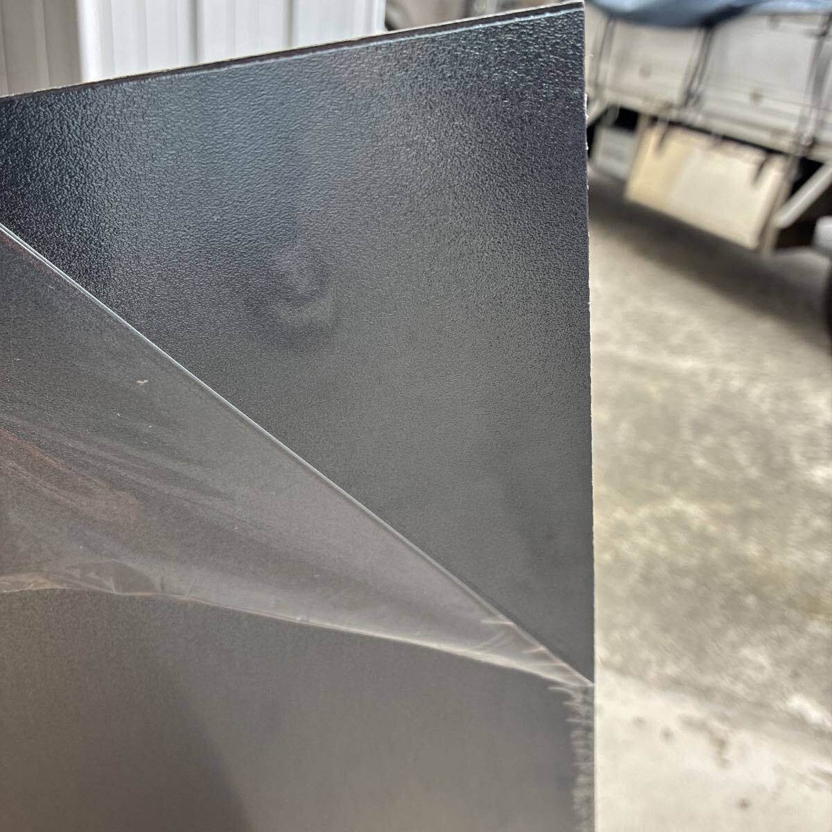 アクリルより強いポリカーボネート板　ブルーマットJ-465 689×2326 厚2ミリ_画像4