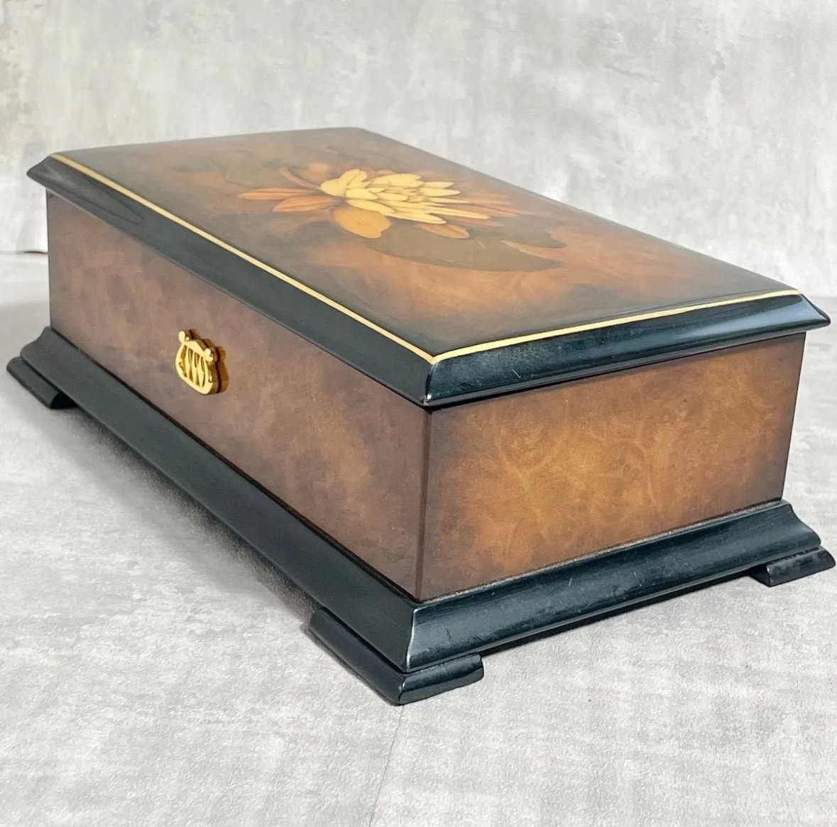 [ с гарантией ]REUGE дракон ju музыкальная шкатулка Canon 72. гарантия имеется ka non инструкция имеется подлинный товар гарантия .. умение J.pa ад bell бесплатная доставка 