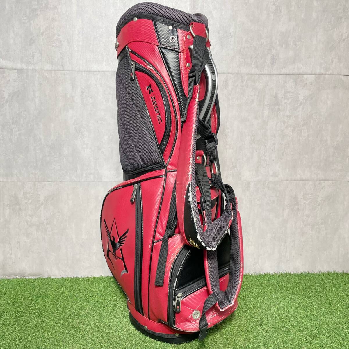 【希少】GANDAM ガンダム シャア専用ザク MS-06S キャディバッグ ゴルフバッグ レッド スタンド式 入手困難品 送料無料 激レア_画像5