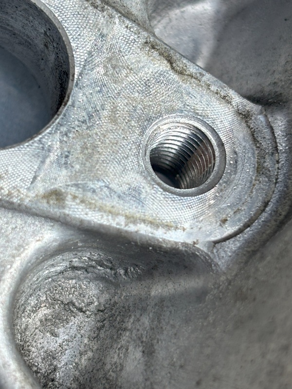 日産 フェアレディZ 　Z33　後期純正 デフカバー _画像6