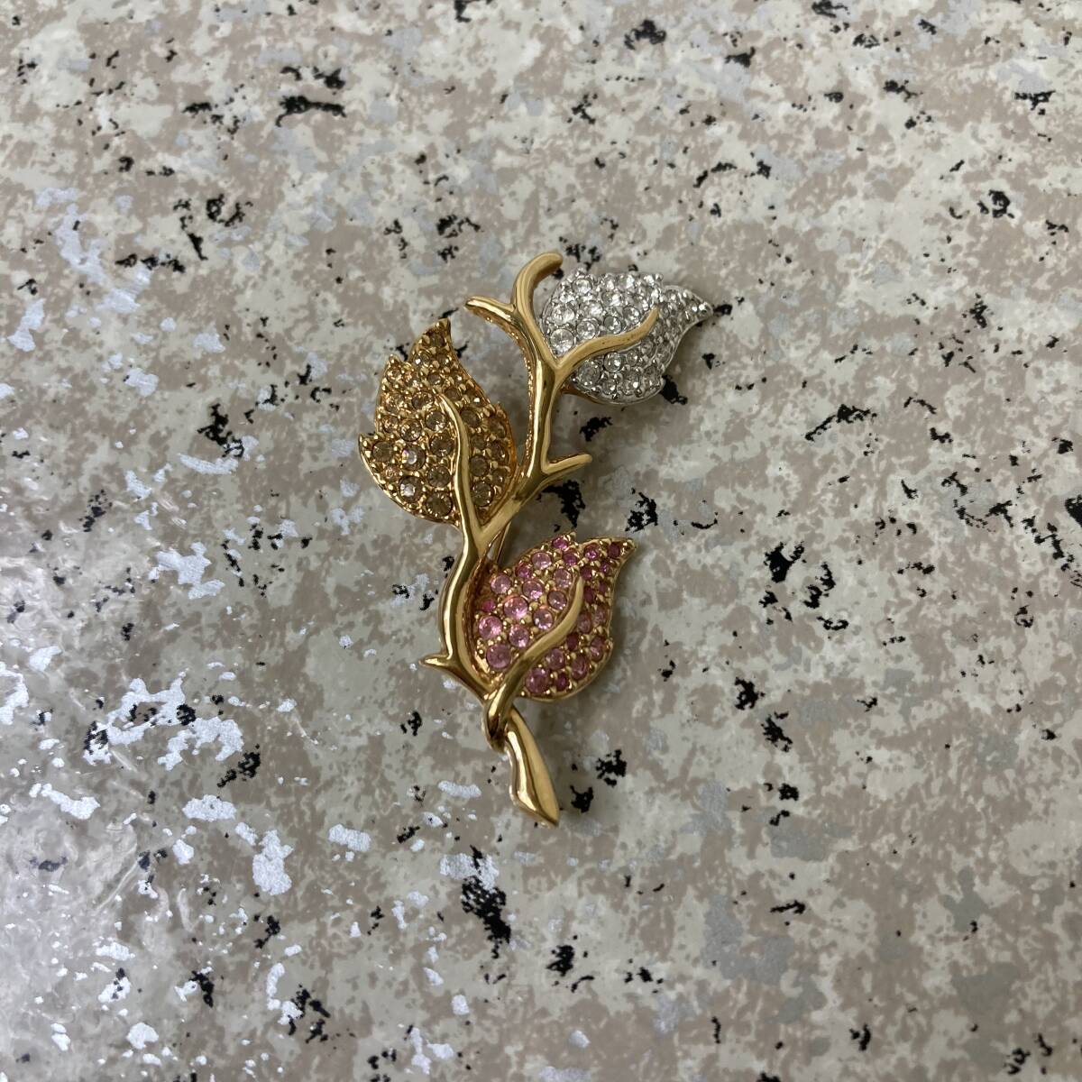  Swarovski брошь 350C00