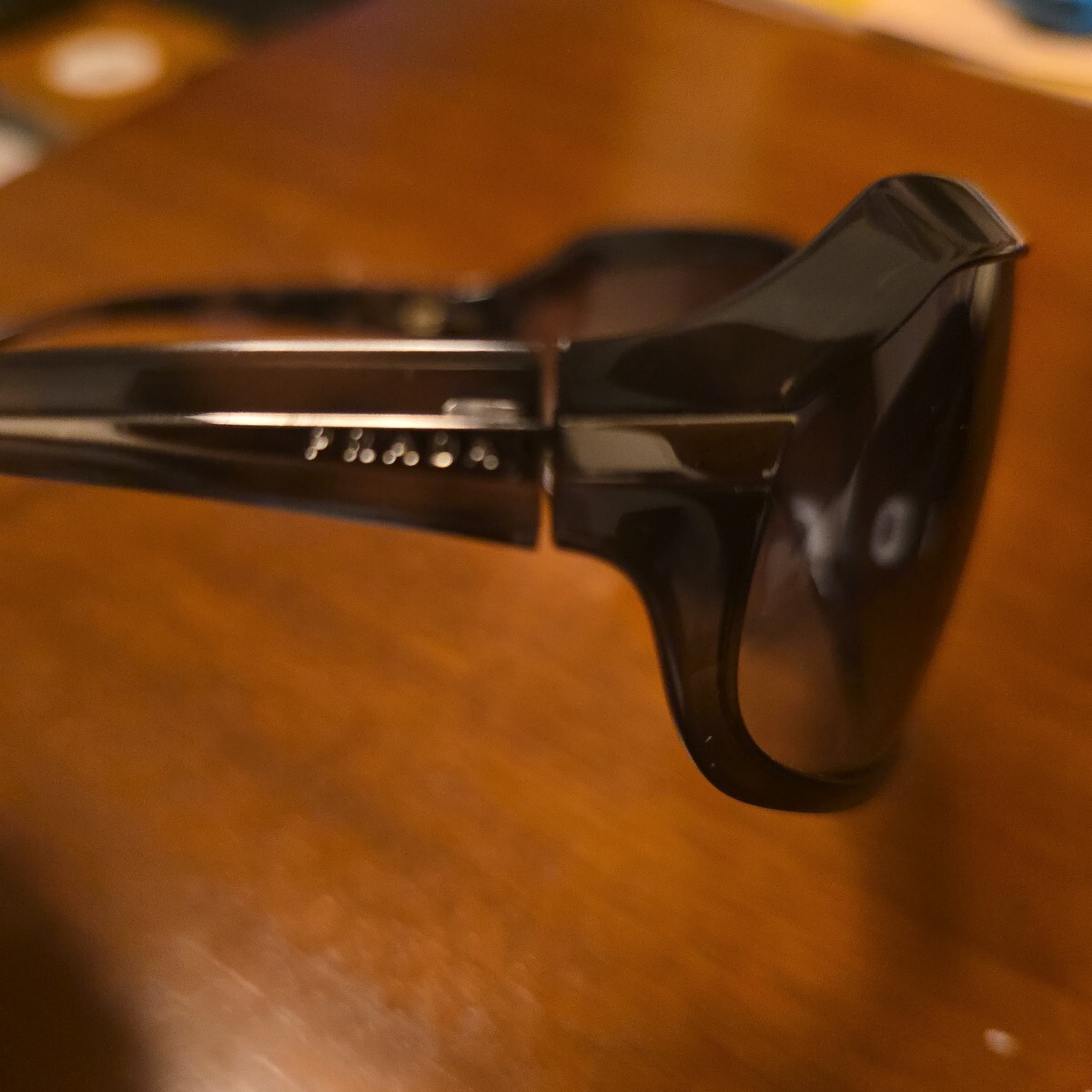 PRADA 　サングラス _画像5