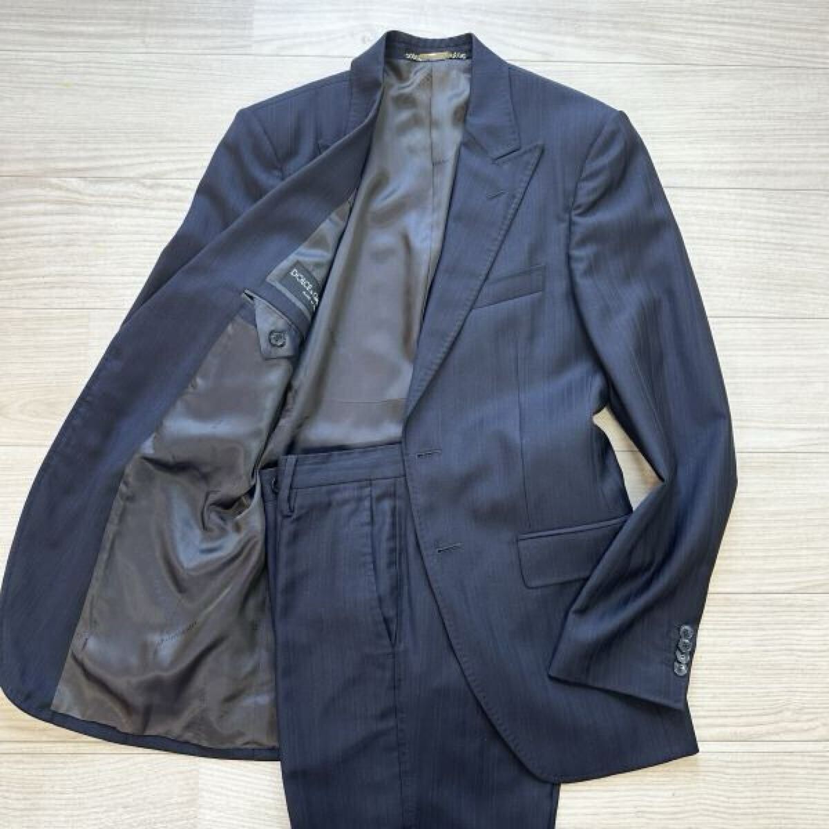 DOLCE&GABBANA D&G ドルチェアンドガッバーナ 高級感 44 Lサイズ程度 ネイビー 紺 ストライプ スーツ メンズ ウール セットアップ_画像2