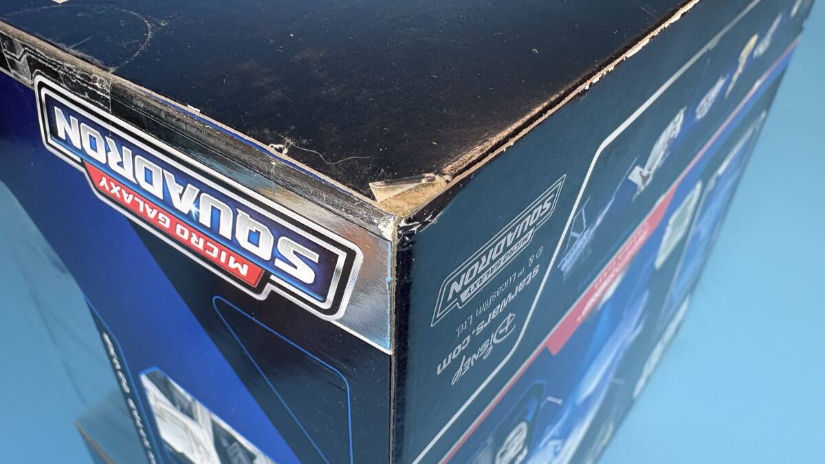 【新品未開封・米Target限定】スターウォーズ マイクロギャラクシー スレーブ１ジャンゴ・フェットバージョン ボバ・フェット付付き_画像8