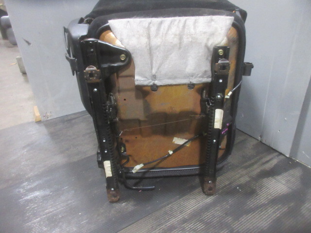 ★R7Y349　D27A　エクリプス　純正左シート　　修理やストック等に_画像6