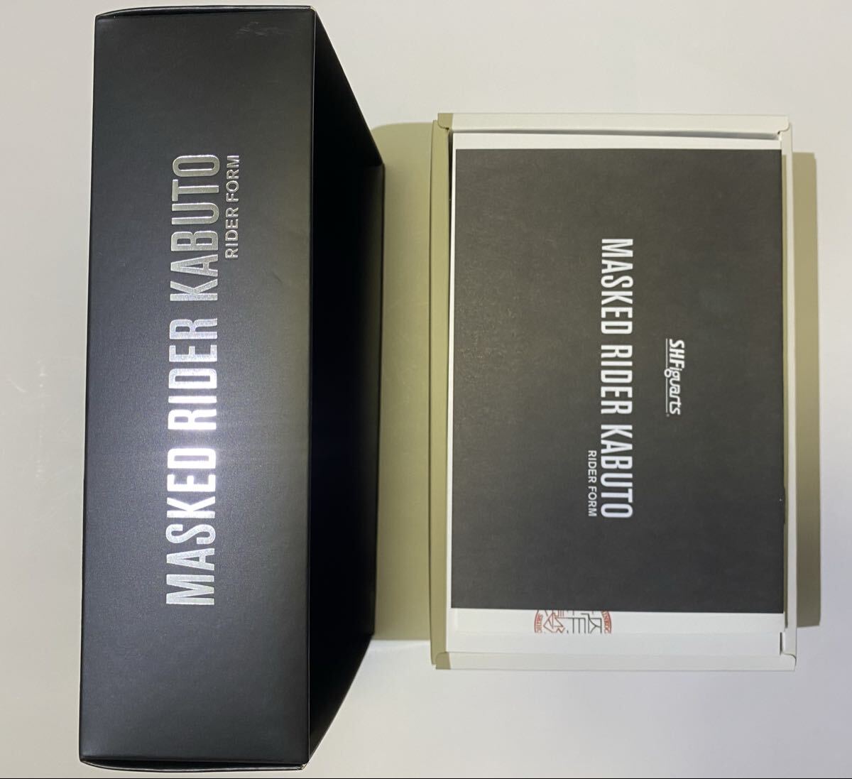 真骨彫製法 S.H.フィギュアーツ 仮面ライダーカブト ライダーフォーム_画像2