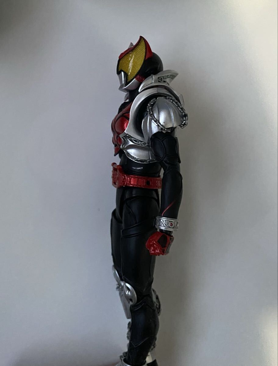 真骨彫製法 フィギュアーツ 仮面ライダーキバ キバフォーム 開封品_画像6