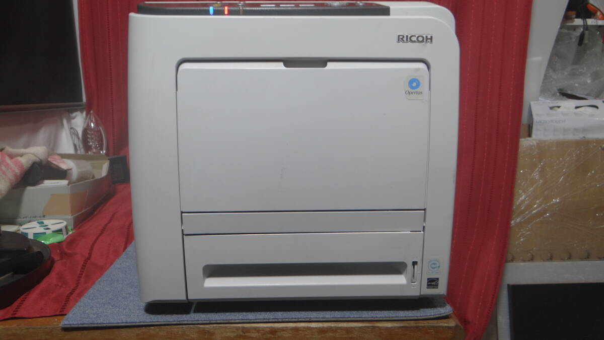 VT2771 RICOH IPSiO SP C320 印刷枚数枚 A4カラーレーザープリンター 事務用品 ジャンク品 現状品_画像5