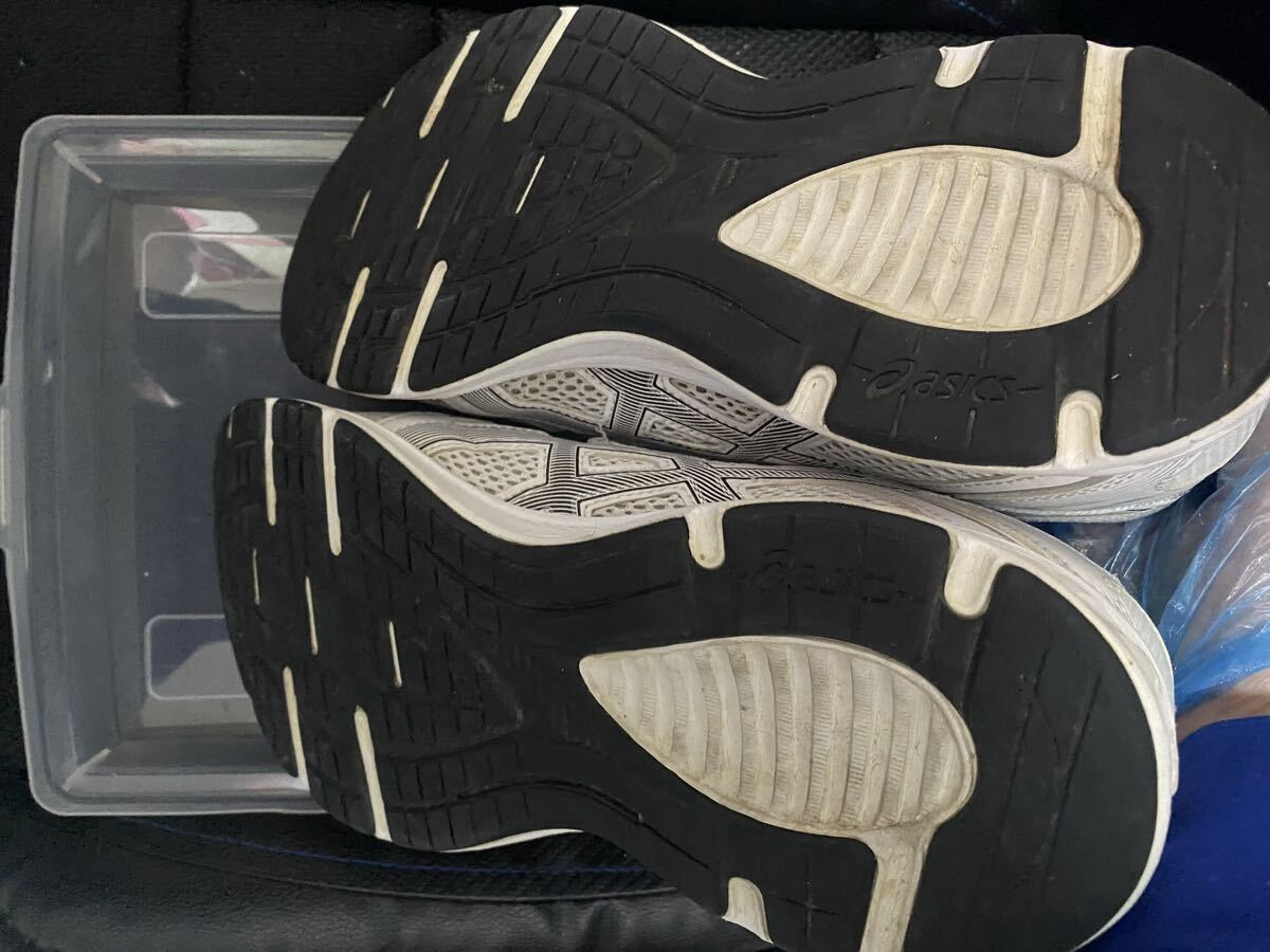asics ランニングシューズ