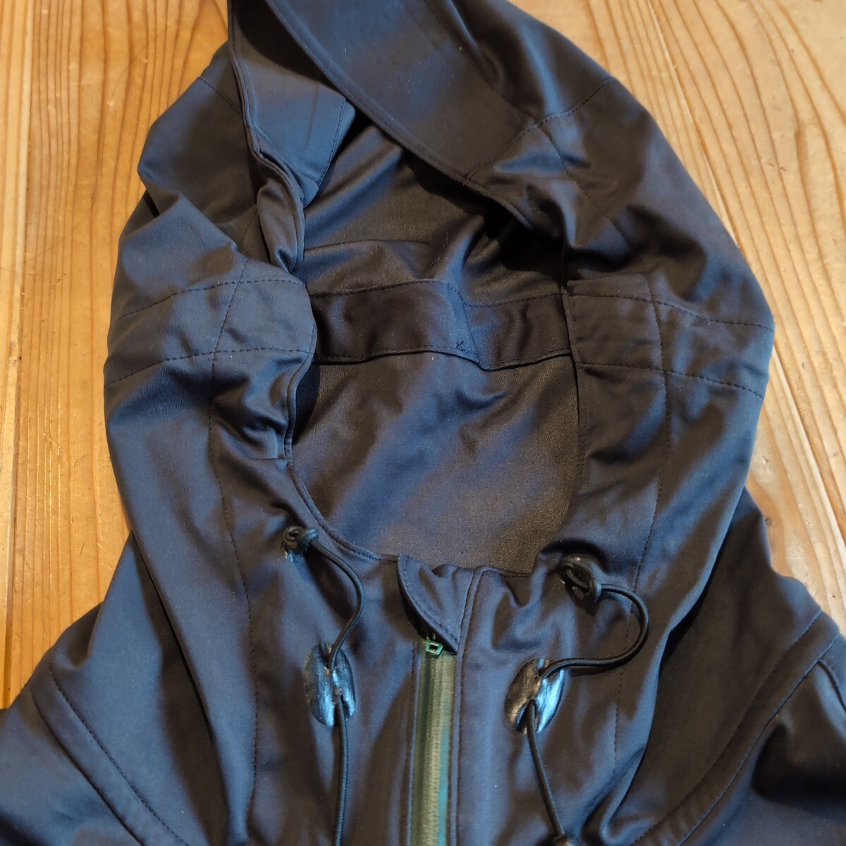 finetrack pneumo wrap ファイントラック ニュウモラップフーディー MEN’S XL FAM0112 ブラック GORE WINDSTOPPER_画像2