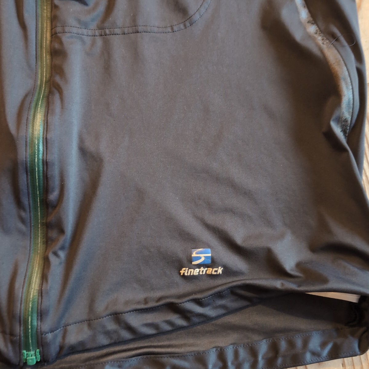 finetrack pneumo wrap ファイントラック ニュウモラップフーディー MEN’S XL FAM0112 ブラック GORE WINDSTOPPER_画像4