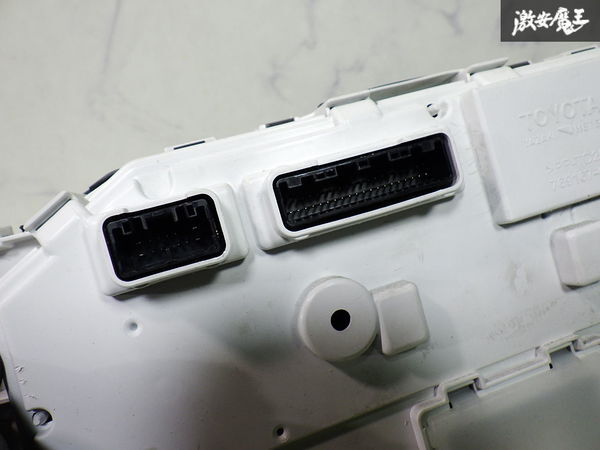 ★保証付 168,751km ★ トヨタ 純正 200 ハイエース スーパーGL SGL 4型 ディーゼル メーター スピードメーター タコメーター 83800-26D91_画像8