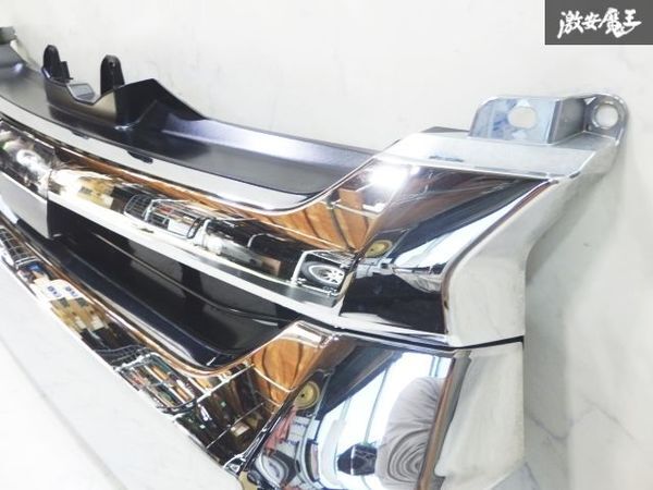 ★割れ無し★ トヨタ 純正 200系 ハイエース スーパーGL ワイド 5型 ミリ波レーダー プリクラ 通常メッキ フロントグリル 53100-26600 即納_画像2