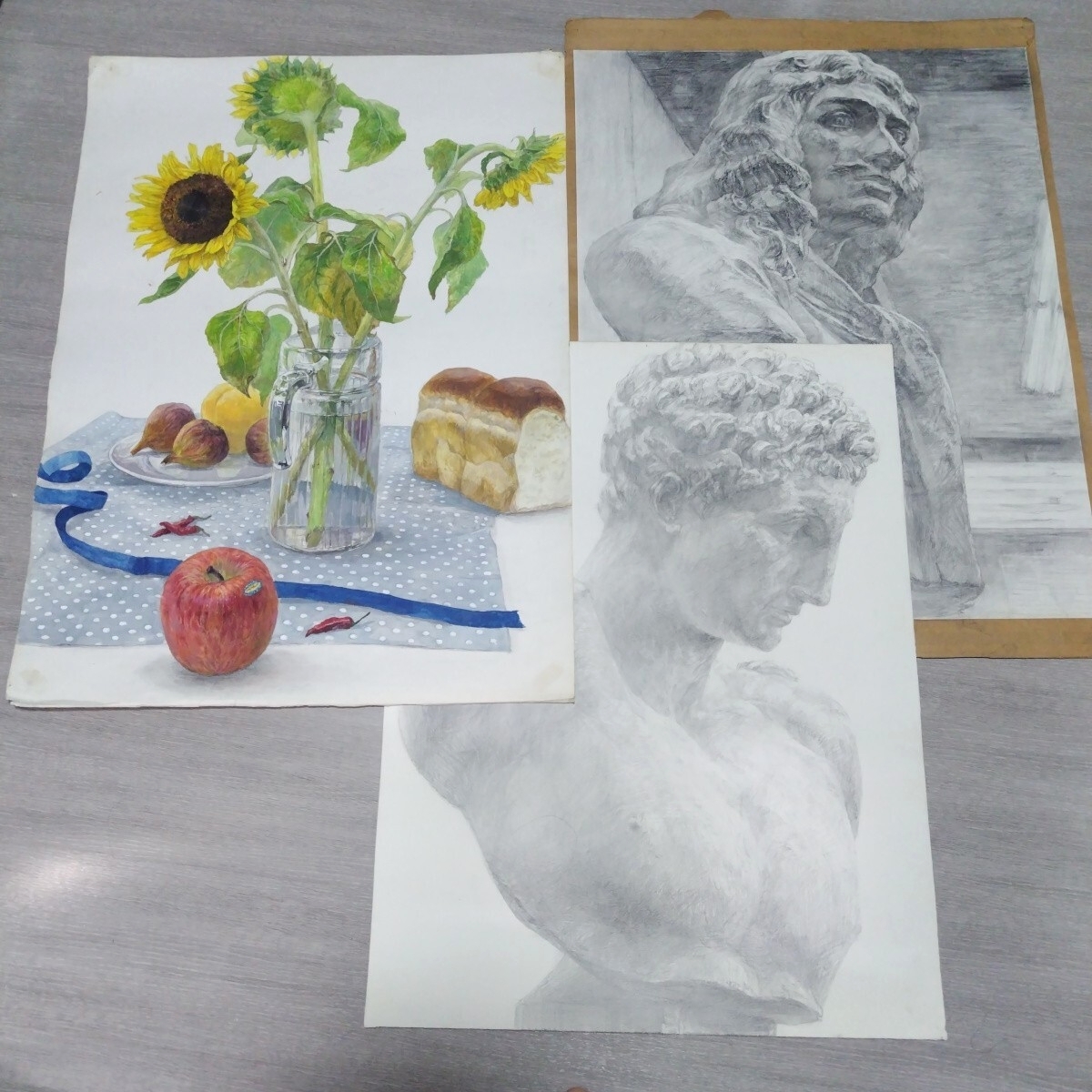 3点まとめて◆東京芸術大学 日本画 合格者 真作 参考作品◆静物着彩 石膏デッサン 絵画 水彩画 静物画 素描 参作 透明水彩 入試_画像1