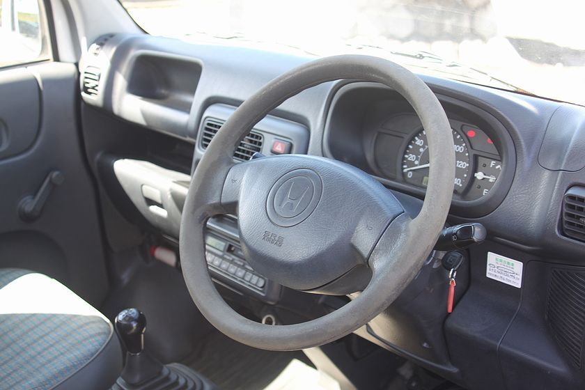 H12 ホンダ アクティトラック SDX 4WD/エアコン/5速マニュアル/車検付R8年5月末迄!!_画像8