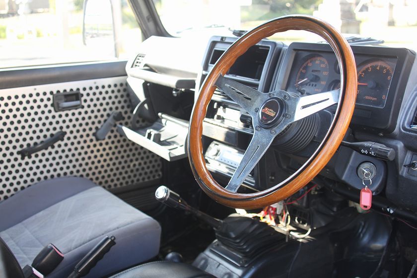 JA11 スズキ ジムニー MTタイヤ マフラー改 足回り改 リフトアップ ETC _画像6