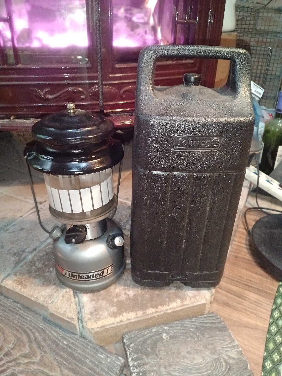 склад регулировка Coleman Coleman Unleaded Lantern 282 Anne re dead одиночный калильная сетка фонарь с футляром