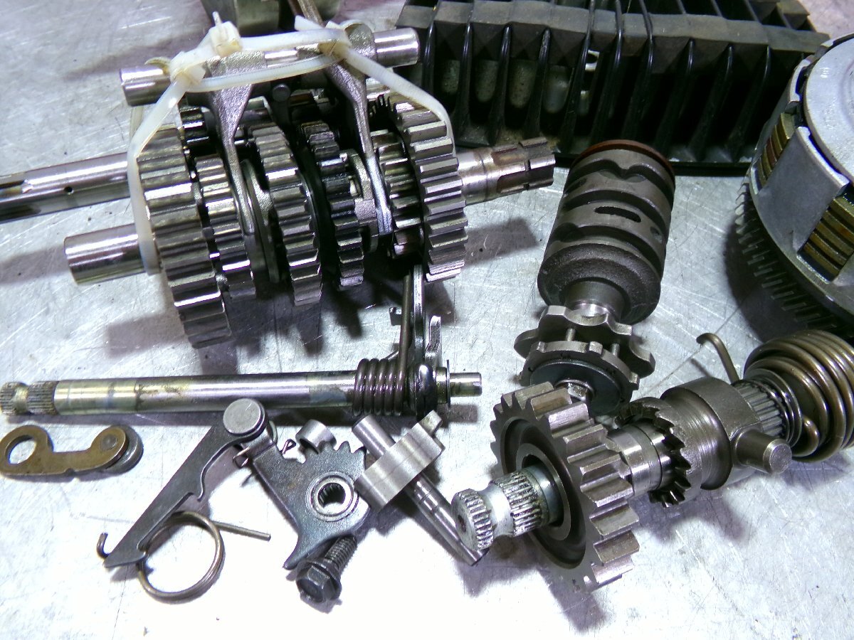 TLM200R MD15E-1001***エンジン/パーツ色々まとめて/10_画像2