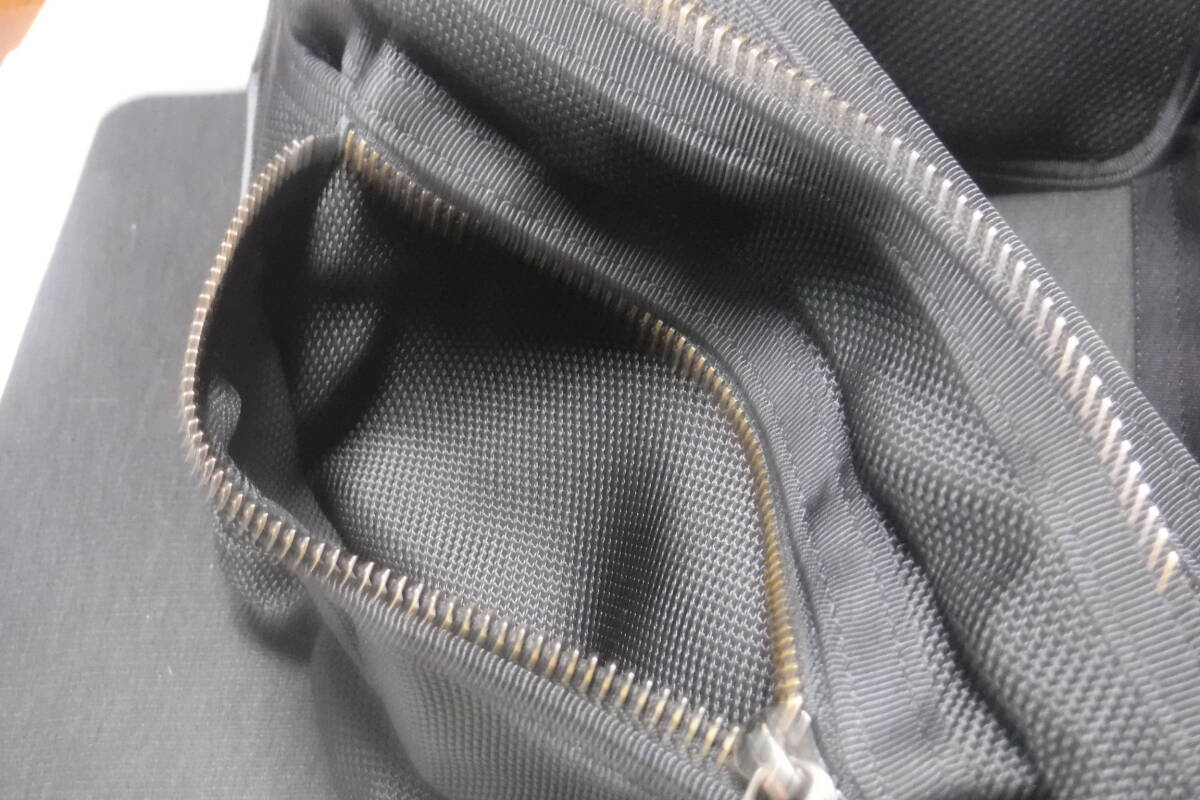 PORTER/ポーター 吉田カバン HEAT/ヒート ボディバッグ ウエストバッグ _画像9