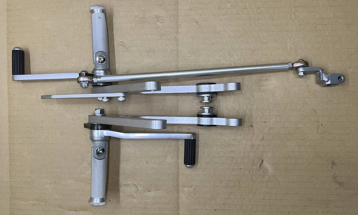 ●美品1点限◎特選中古★COERCE コワース★TZR250●1KT(86年~88年)★バックステップ/左右/セット(廃盤)ストリートステップ●0-6-BY04 CD570_画像5