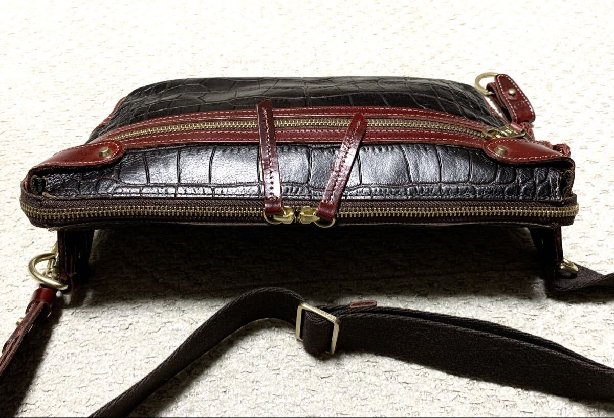 未使用:Kiefer neu(キーファーノイ).レザー ボディバッグ(上質.クロコ型押し.牛革/Wジップ開/H16W30D5/degner hergopoche aniary type)_画像5