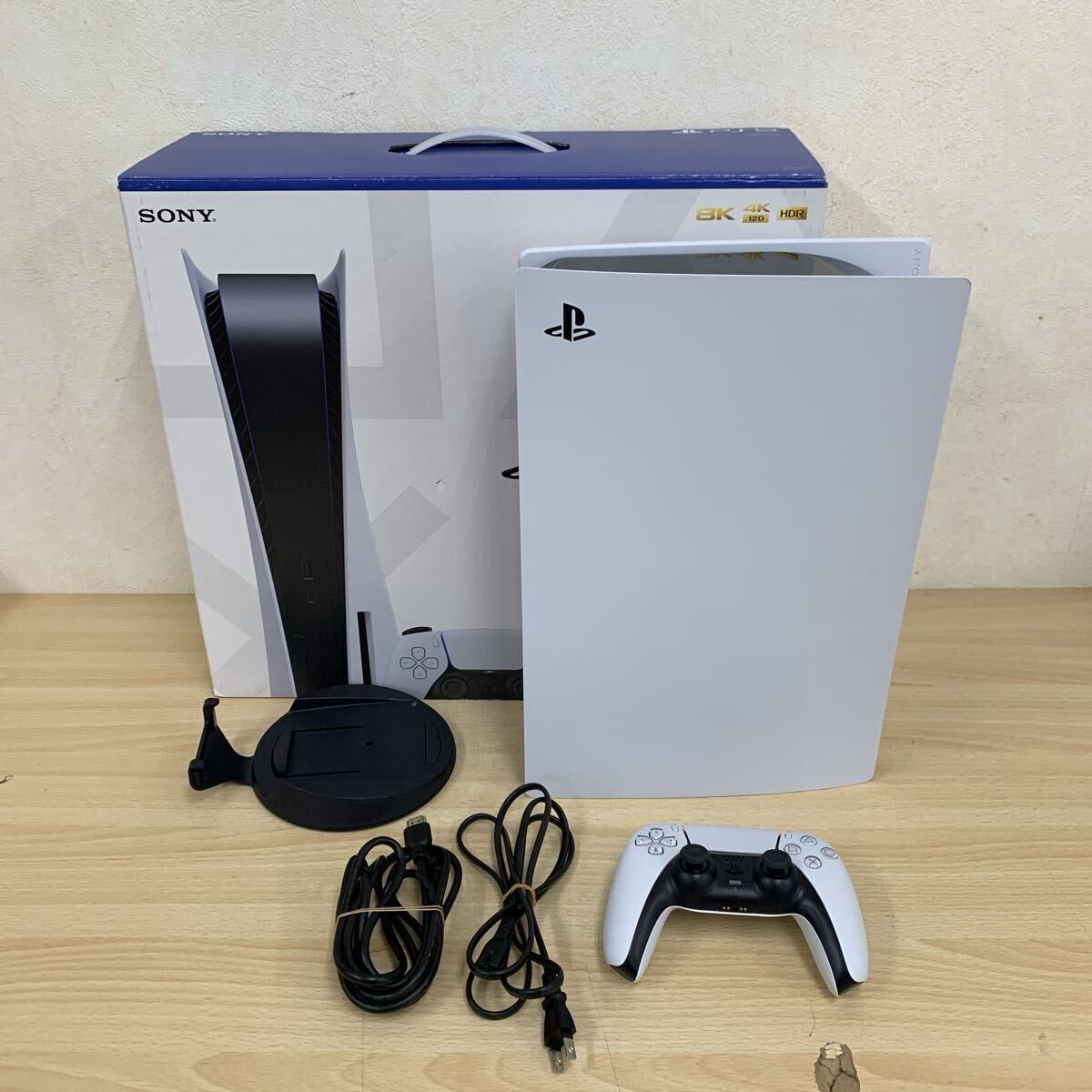 中古品 ソニー SONY PlayStation 5 825GB ディスクドライブ搭載モデル CFI-1200A01 初期化済み プレステ5 PS5本體