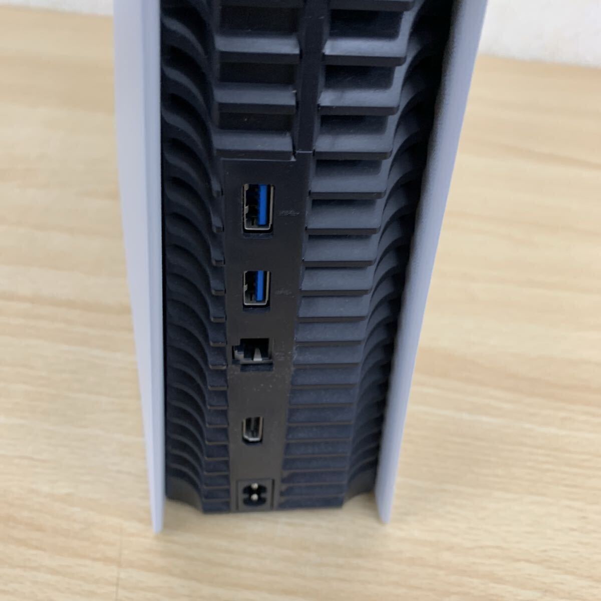 中古品 ソニー SONY PlayStation 5 825GB ディスクドライブ搭載モデル CFI-1200A01 初期化済み プレステ5 PS5本體