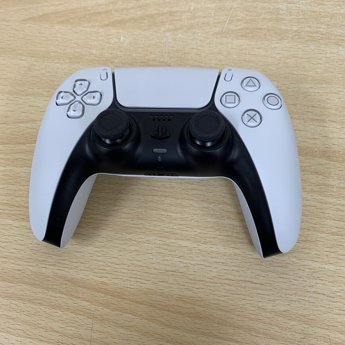 中古品 ソニー SONY PlayStation 5 825GB ディスクドライブ搭載モデル CFI-1200A01 初期化済み プレステ5 PS5本體