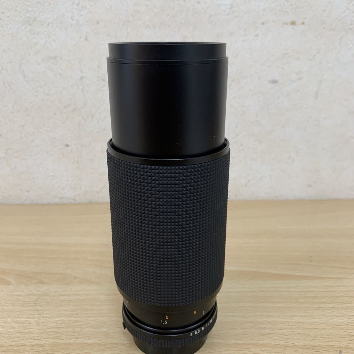 現状品 カメラレンズ カール・ツァイス Carl Zeiss Vario-Sonnar 4/80-200 T* ズームレンズ 80-200mm F4_画像1