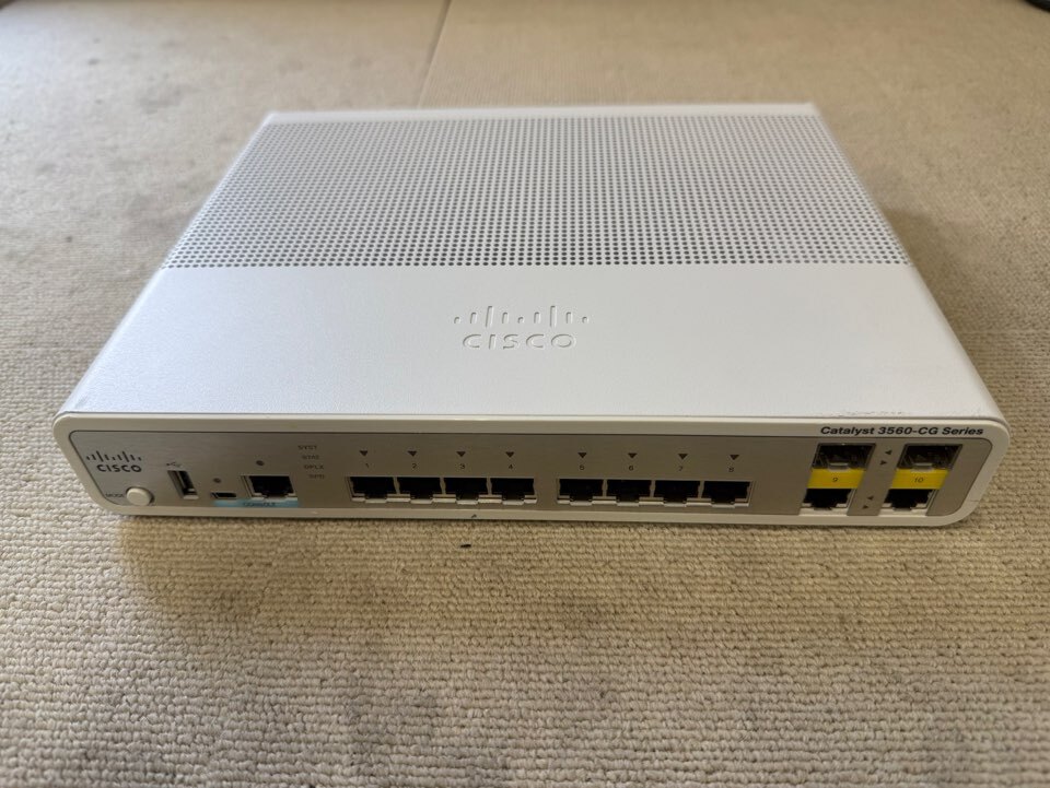 Cisco WS-C3560CG-8TC-S V03 8-Port Switch 初期化済み_画像1