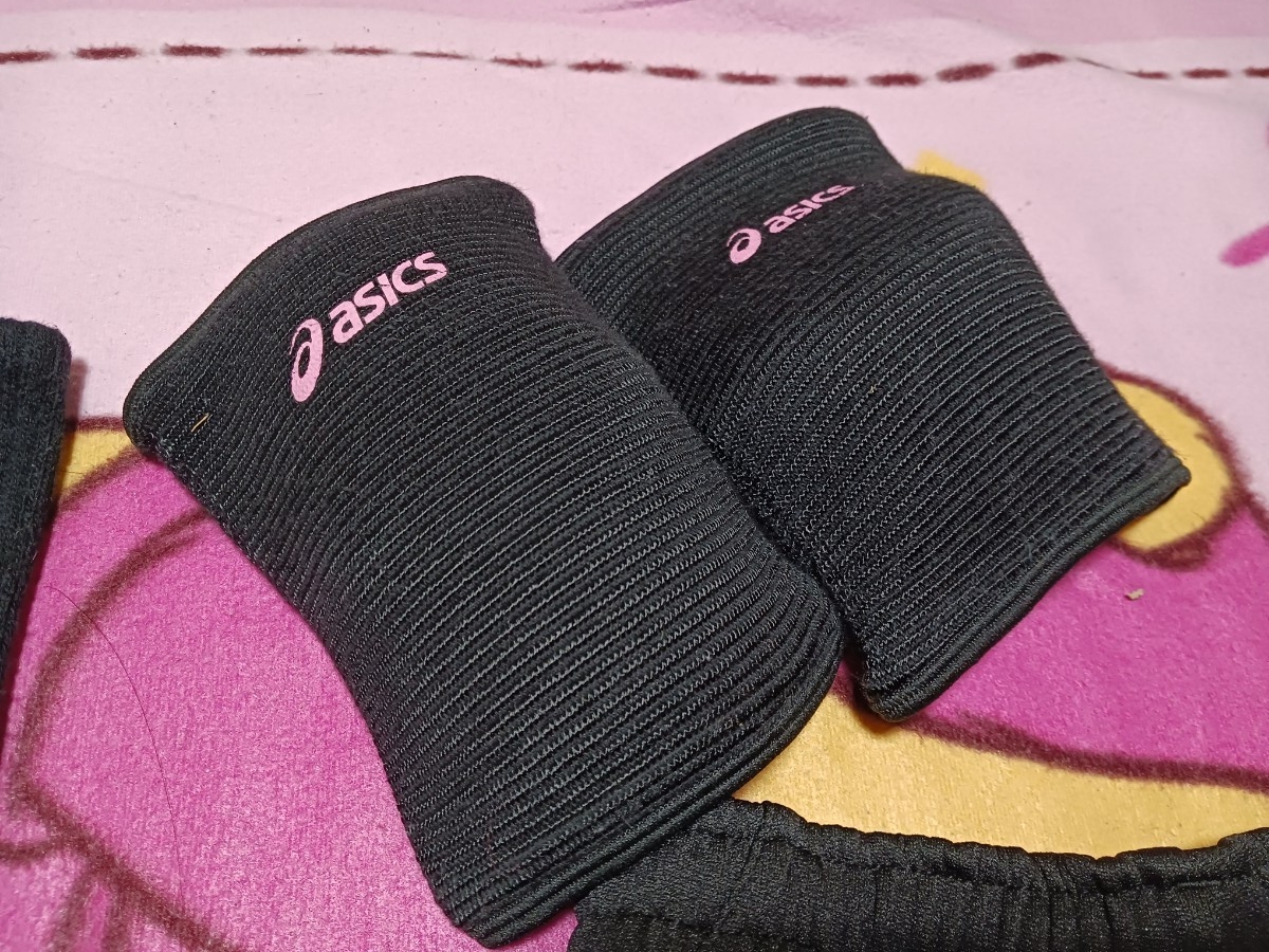 女子バレーボール　３点セット ゲームパンツ 膝サポーター ソックス_画像7