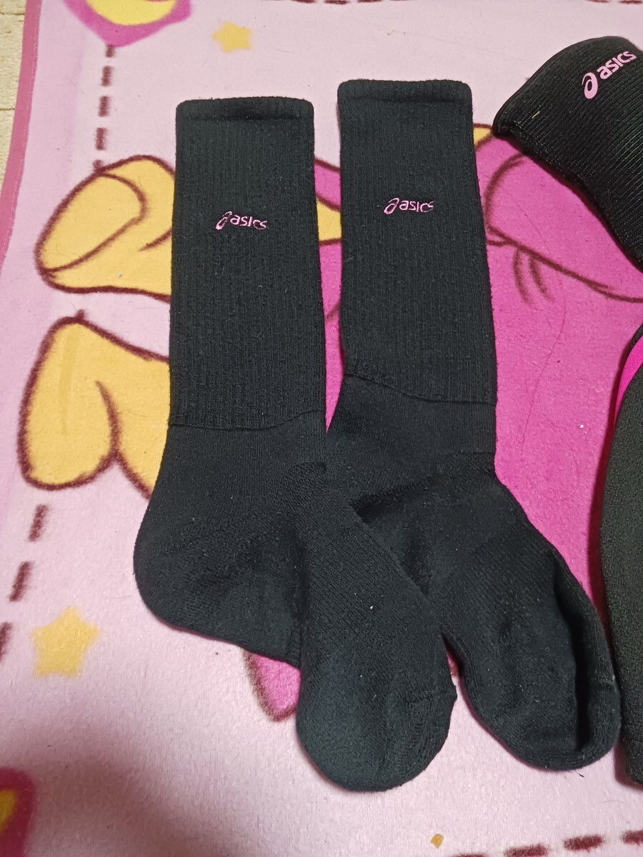 女子バレーボール　３点セット ゲームパンツ 膝サポーター ソックス_画像5