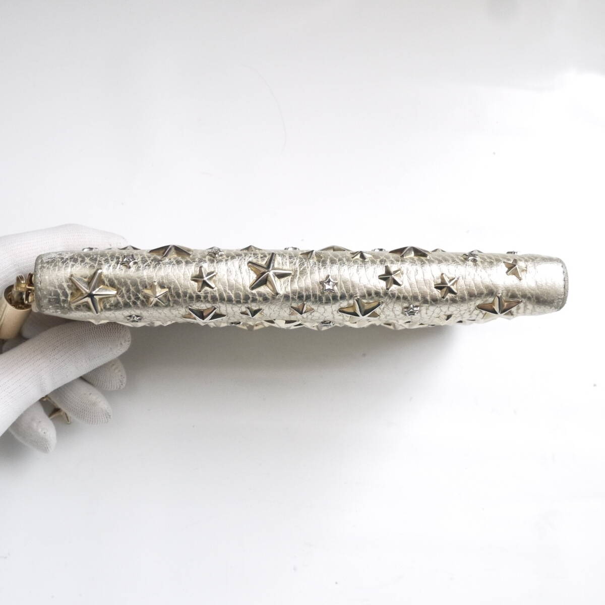 $ 美品 $ ◆ JIMMY CHOO ◆ ジミーチュウ ◆ 星 スター モチーフ スタッズ付き グリッター レザー◆ ラウンドファスナー 長財布◆ ゴールド_画像6