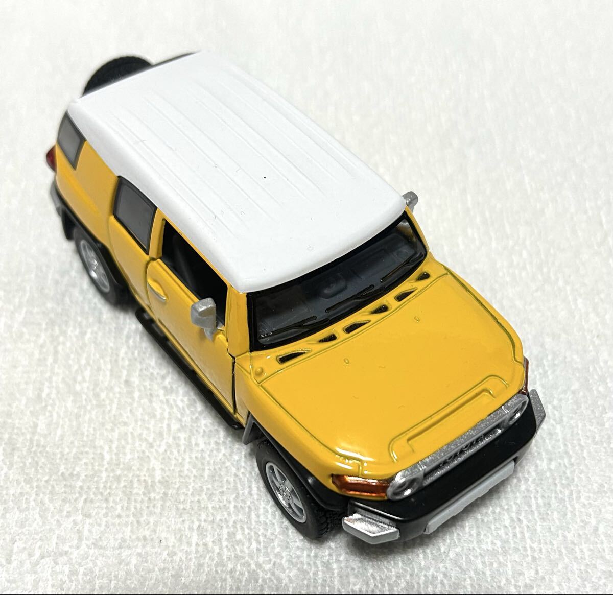 KINSMART キンスマート トヨタ FJクルーザー TOYOTA FJCruiser 1/36 新品_画像1