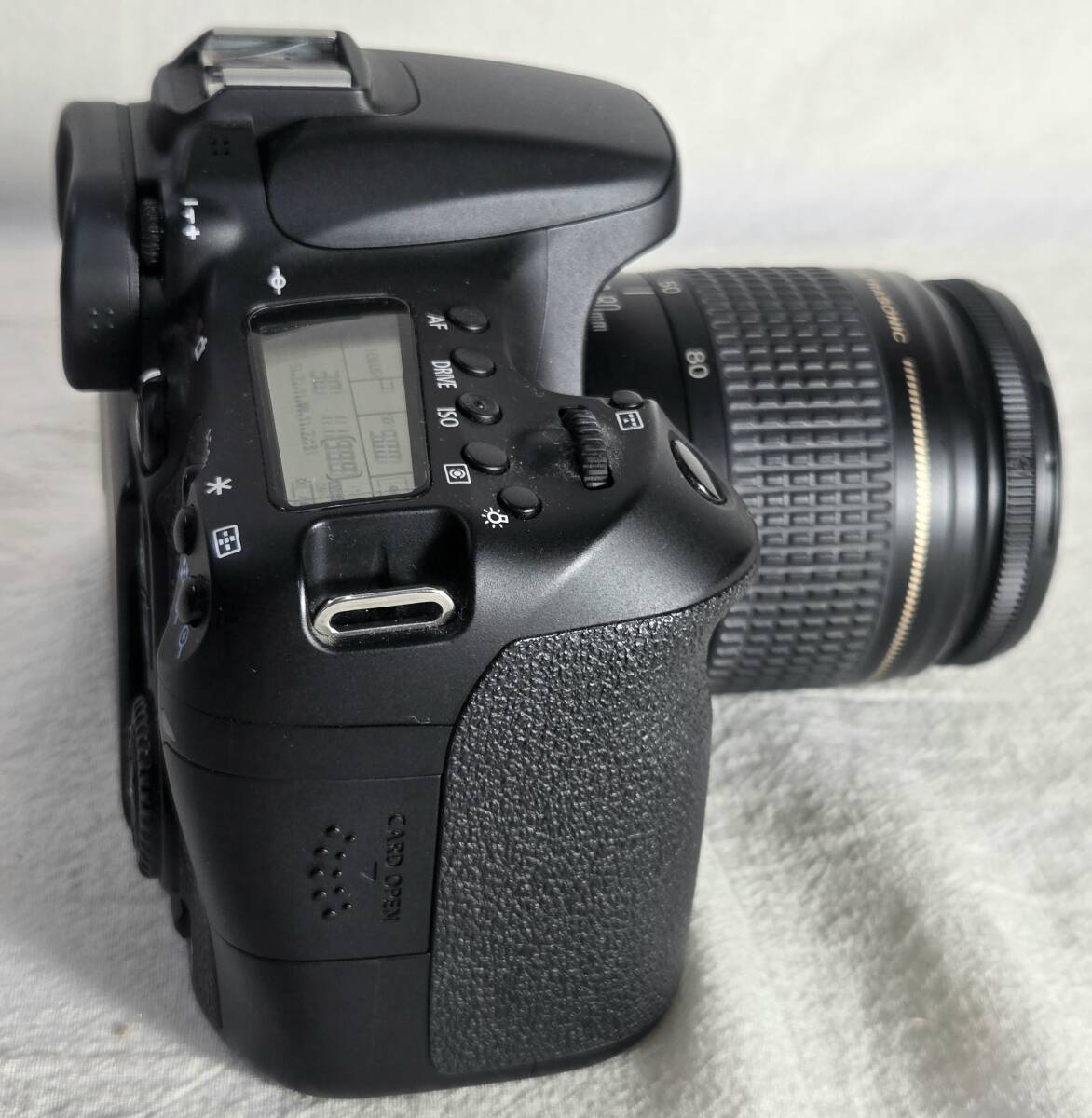 ★完動美品!★ Canon EOS 70D キャノン ダブルレンズセット マクロレンズ EF28-80mm + EF-S35mm MACRO 純正充電器・バッグ・ガイド本付_画像4