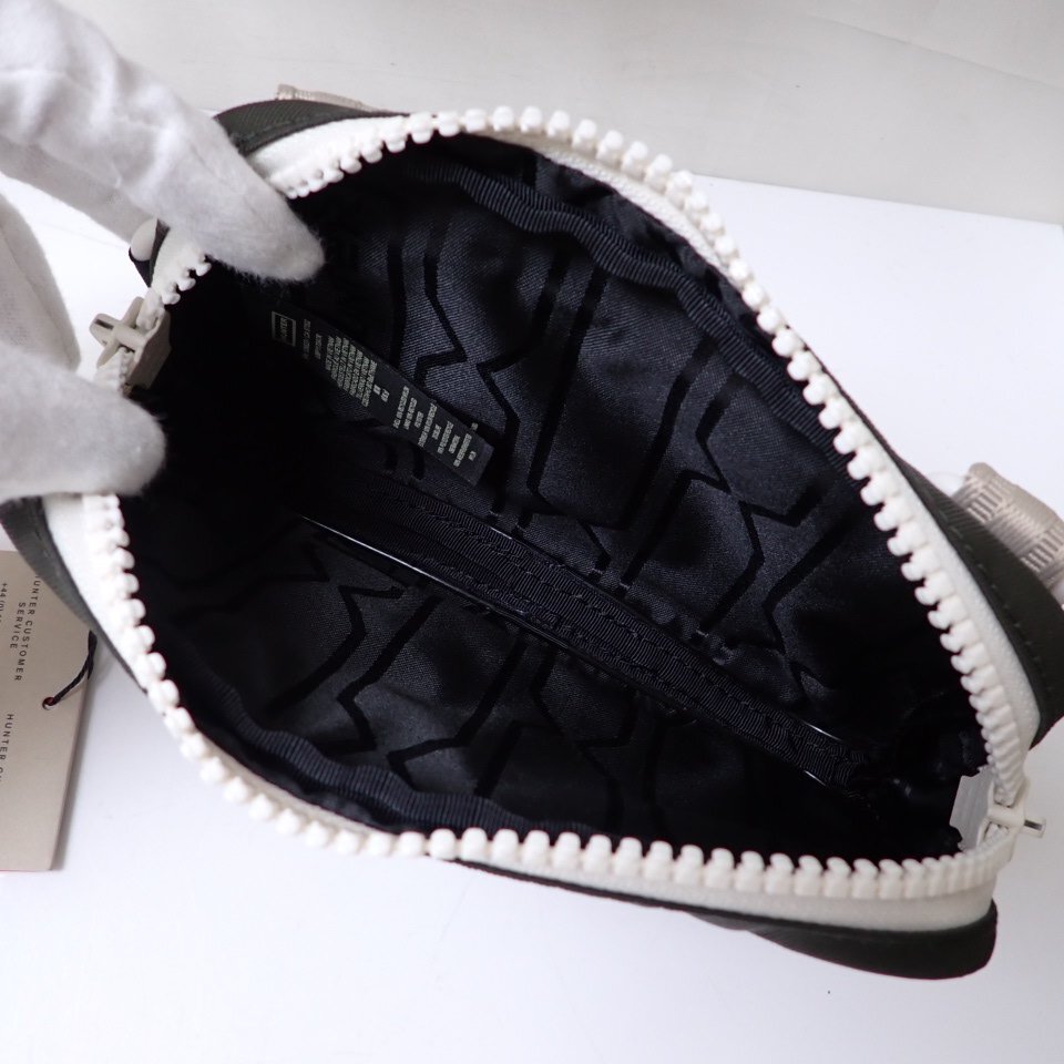 ★未使用 HUNTER/ハンター パッチワーク キーパーフォンポーチ UBP1170ATR/ブラック×グリーン系/ナイロン/ショルダーバッグ&2164800018_画像3