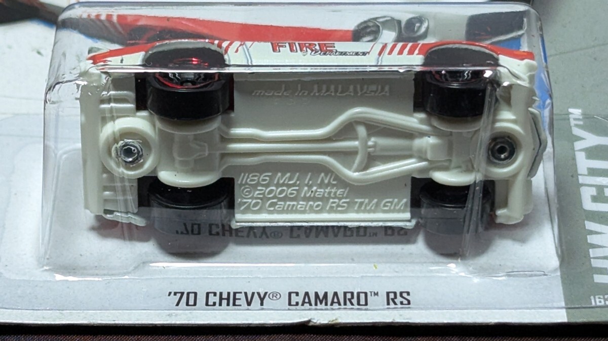 Hot Wheels 2012 Basic HW Main Street: '70 Chevy Camaro RS ホットウィール ベーシック_画像7