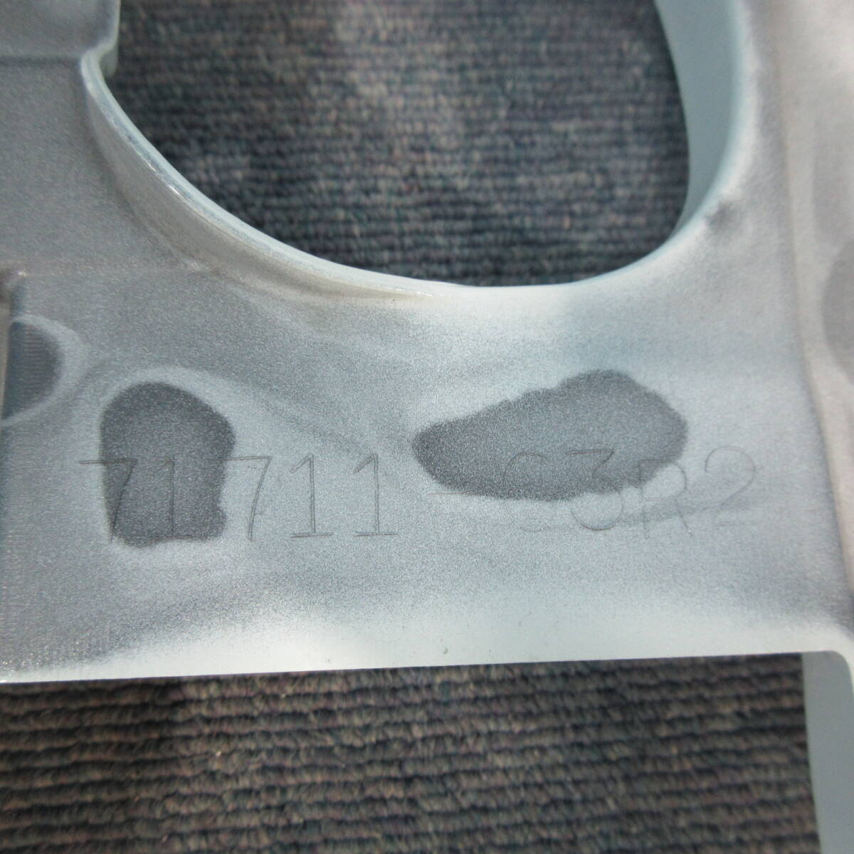 X SUZUKI ワゴンR MH55S MH85S MH95S フロントバンパー FX ホワイトパール ZVR 71711-63R2 中古_画像6