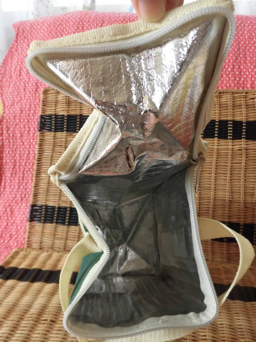 ●角型保冷バッグ コールマン●ペットボトルが縦に4本入る/キャンプ/アウトドア/クーラーバッグ/Coleman_画像7