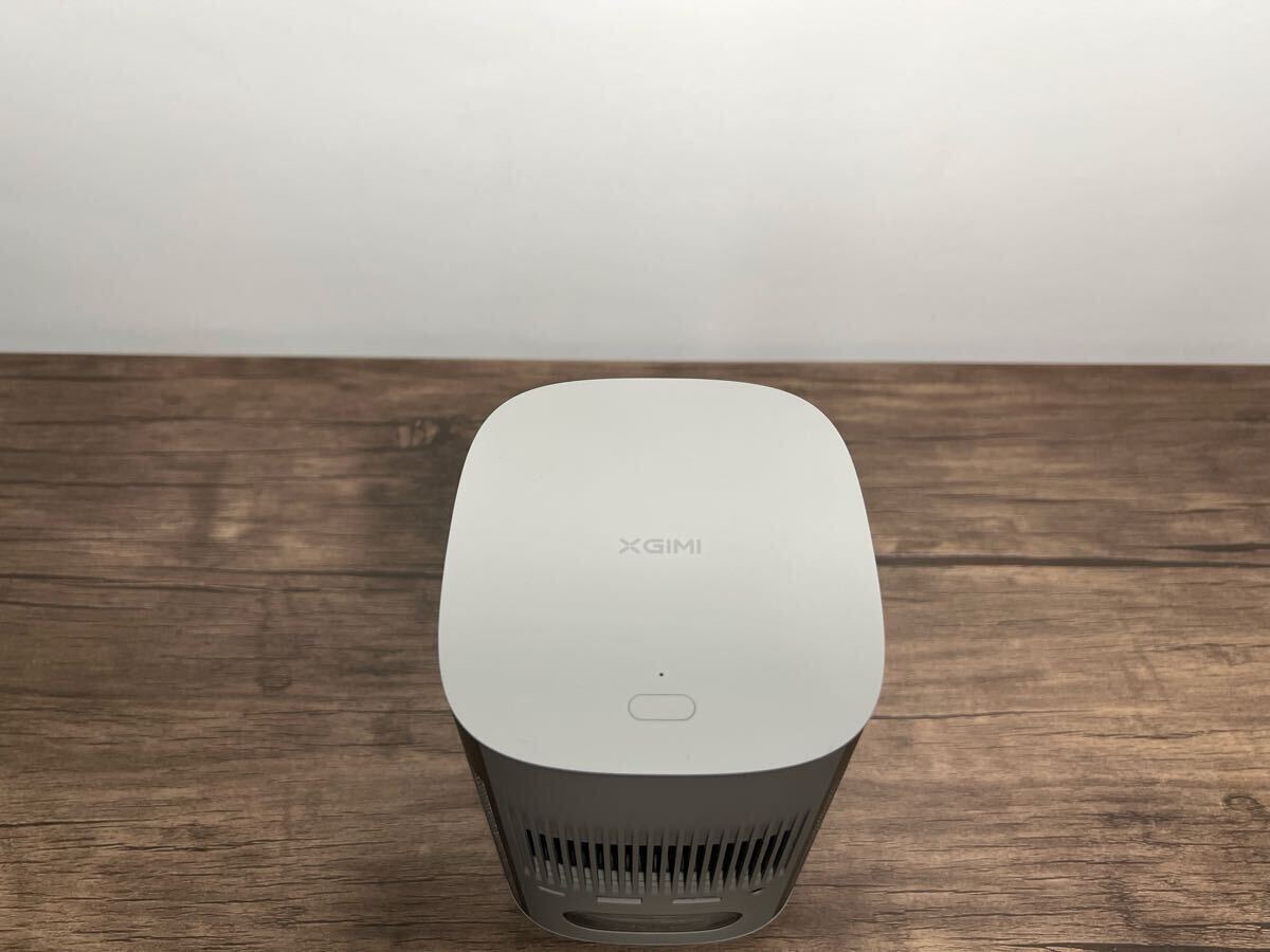 【美品・動作確認済】XGIMI MoGo 2 プロジェクター 400 ISOルーメン Android TV搭載 オートフォーカス/自動台形補正_画像4